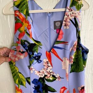 Vince Camuto Blue and Coral Tropical Floral Multicolor Dress Size 10